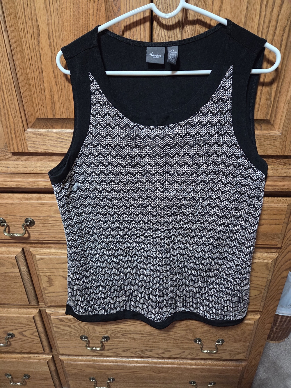 Chico's Sleeveless Black and Silver Shimmered Knit Shell Top